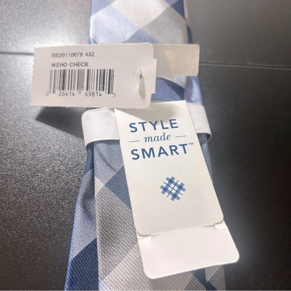 Ryan Seacrest Tie Distinction Blue Weho Check NWT - Picture 3 of 3